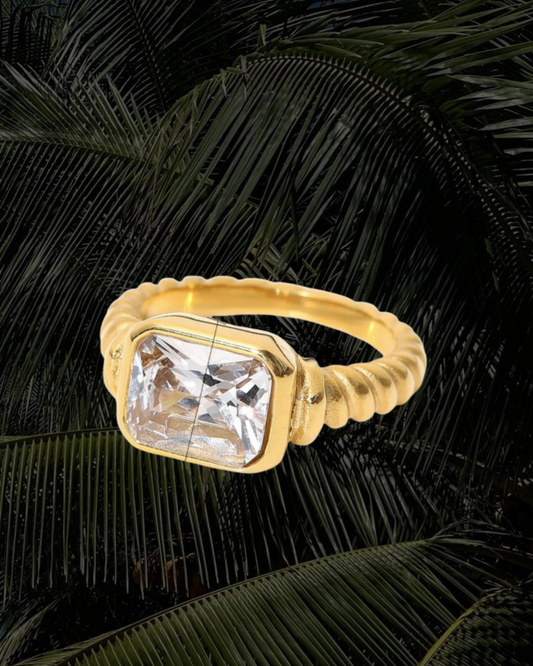 Radiant Rope Signet Ring